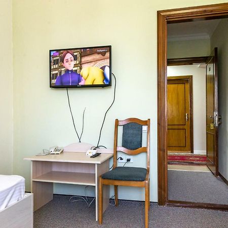 Hotel Tourist Astana Ngoại thất bức ảnh