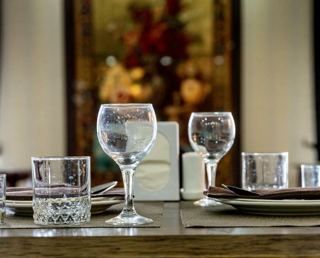 Hotel Tourist Astana Ngoại thất bức ảnh