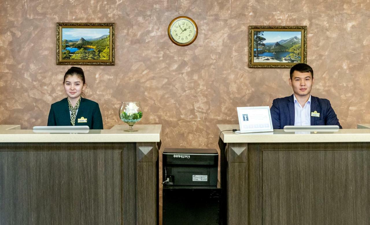Hotel Tourist Astana Ngoại thất bức ảnh